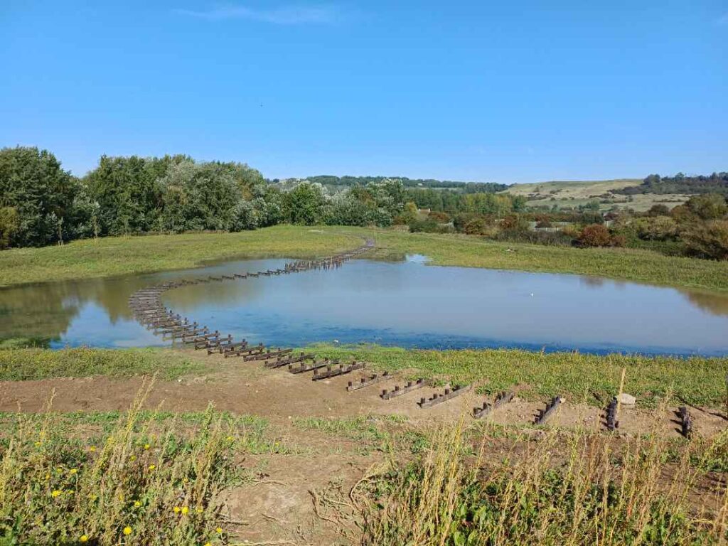 Wide-angle shot of the new boardwalk construction at Martello Lakes